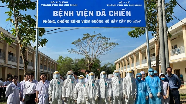 Bệnh viện dã chiến tại TP Hồ Chí Minh đã đi vào hoạt động với quy mô 300 giường bệnh.
