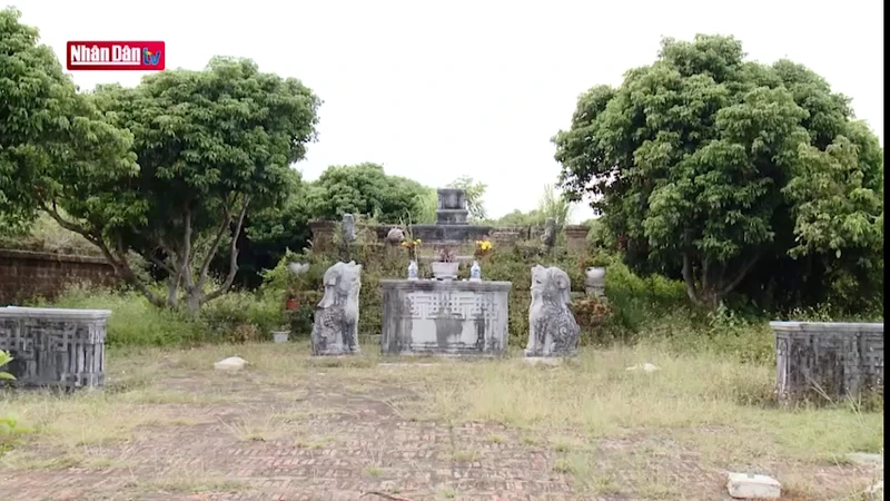 Quần thể lăng đá cổ ở Bắc Giang