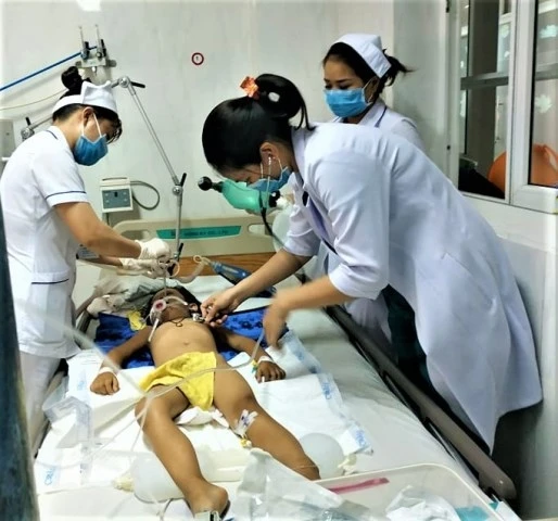 Một bệnh nhân mắc viêm não Nhật Bản đang được điều trị tại Bệnh viện đa khoa vùng Tây Nguyên.