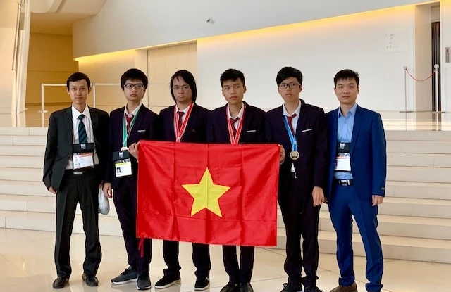 Đội tuyển quốc gia Việt Nam dự thi Olympic Tin học năm 2019