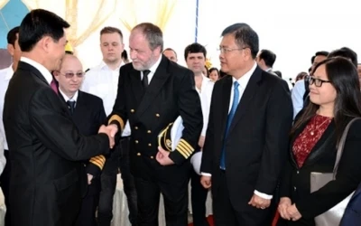 Thuyền trưởng “siêu tàu” Margrethe Maersk cảm ơn lãnh đạo tỉnh Bà Rịa - Vũng Tàu và đội ngũ hoa tiêu hàng hải của Vungtauship, đã dẫn tàu cập cảng an toàn.