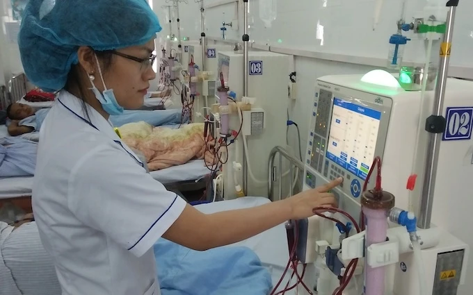 Bệnh viện C Thái Nguyên chạy thận nhân tạo cho bệnh nhân.
