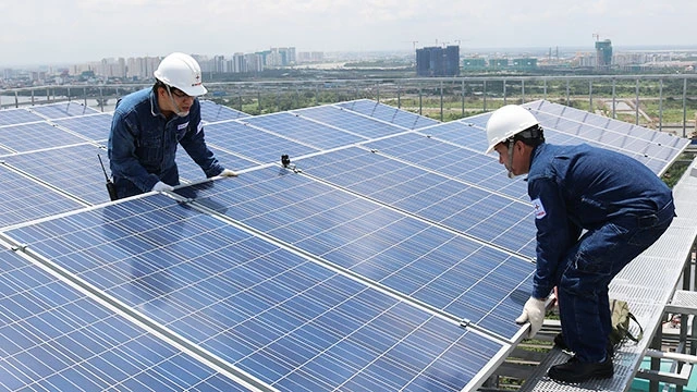 Phát triển điện năng lượng mặt trời ở các đô thị giúp giảm phát thải khí nhà kính.