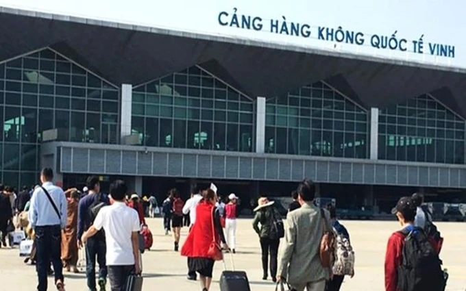 Vietnam Airlines mở hai đường bay mới từ Vinh đi Phú Quốc và Nha Trang