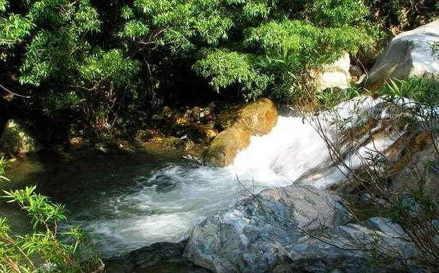 Suối Mường Khương, nơi xảy ra vụ tai nạn đuối nước thương tâm