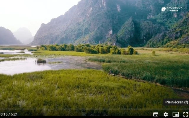 Một cảnh trong MV "Bao la Việt Nam. (Ảnh cắt từ clip)