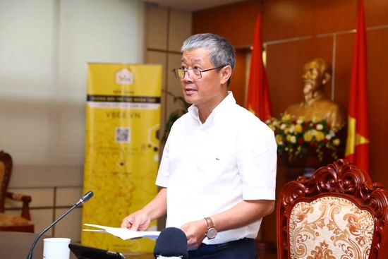 Thứ trưởng Nguyễn Thành Hưng phát biểu tại lễ ra mắt.