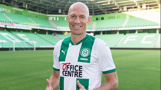 A.Robben hông báo trở lại thi đấu cho CLB Hà Lan, Groningen