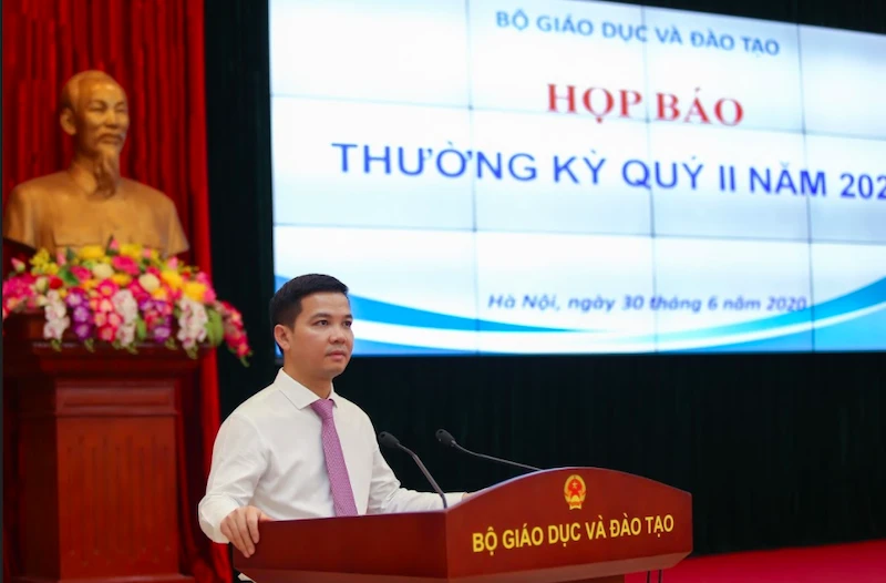 Chánh văn phòng, người phát ngôn Bộ Giáo dục và Đào tạo Trần Quang Nam