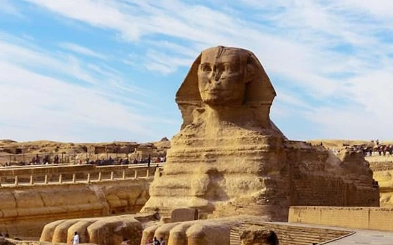 Ai Cập bắt đầu đón khách du lịch nước ngoài trở lại các khu vực khảo cổ và một số khu nghỉ dưỡng (Ảnh: CNN)