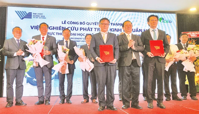 Đại học Quốc gia TP Hồ Chí Minh ra mắt Viện Nghiên cứu Phát triển kinh tế tuần hoàn.