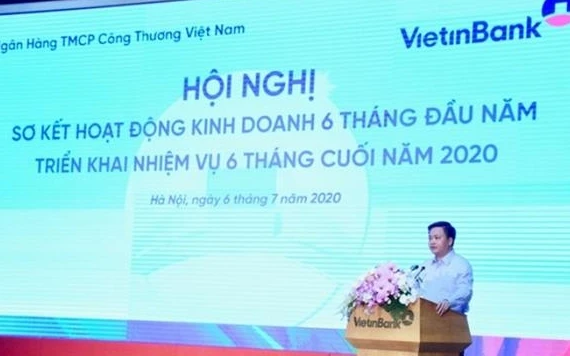 Ông Lê Đức Thọ, Bí thư Đảng ủy, Chủ tịch HĐQT VietinBank phát biểu tại Hội nghị.