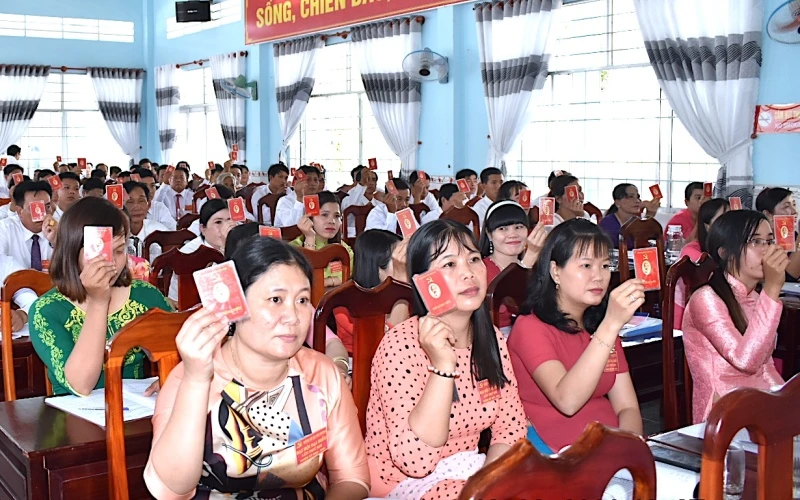 Đại hội điểm xã Phú Hưng (huyện Cái Nước, tỉnh Cà Mau) bầu trực tiếp Ban Thường vụ, Bí thư, Phó Bí thư cấp ủy.