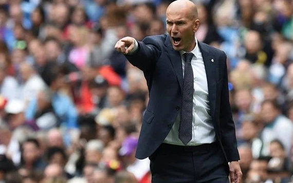 Zidane chuẩn bị có chức vô địch La Liga thứ hai cùng Real trong bốn mùa bóng. (Ảnh: Getty Images)
