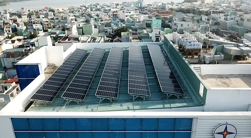 Dự án điện mặt trời mái nhà của Công ty Điện lực Bình Định.