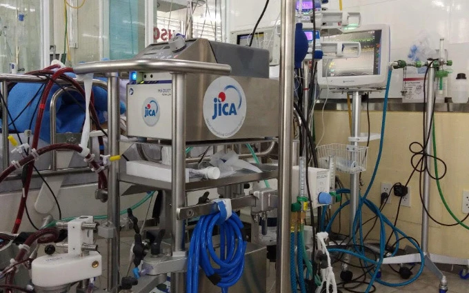 JICA hỗ trợ Bệnh viện Chợ Rẫy thiết bị phòng chống dịch