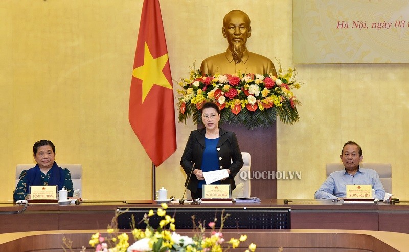 Ủy viên Bộ Chính trị, Chủ tịch Quốc hội Nguyễn Thị Kim Ngân, Chủ tịch Hội đồng Bầu cử quốc gia phát biểu tại Phiên họp.
