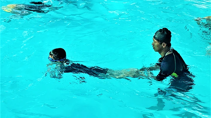 Gần đây nhiều địa phương trong tỉnh Đắk Lắk mở các lớp dạy bơi cho trẻ em.
