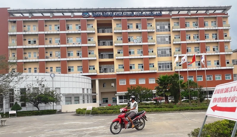 Ba bệnh nhân đang được điều trị tại Bệnh viện đa khoa T.Ư Quảng Nam.