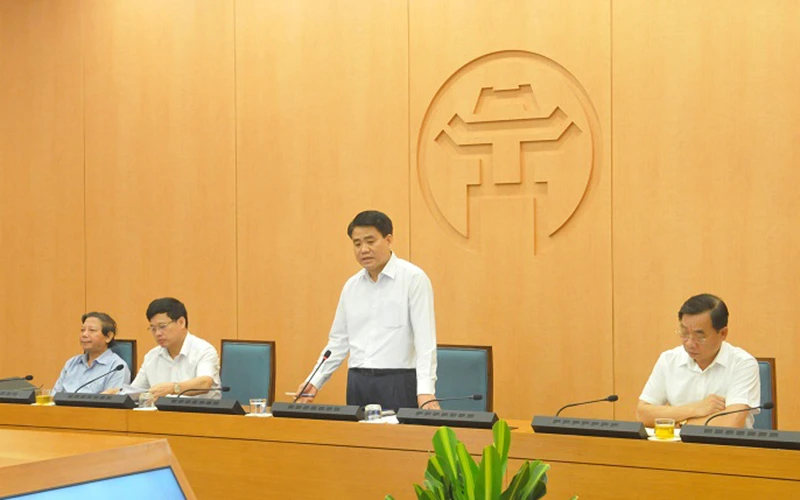Chủ tịch UBND TP Hà Nội Nguyễn Đức Chung phát biểu tại cuộc họp giao ban trực tuyến của Ban Chỉ đạo phòng, chống dịch Covid-19 của TP Hà Nội vào sáng 9-8.