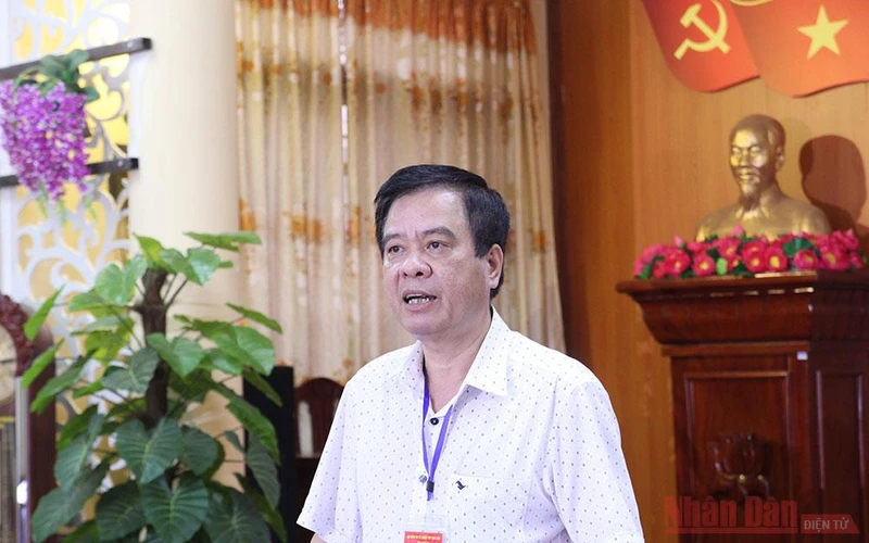 Giám đốc Sở Giáo dục và Đào tạo Nguyễn Văn Kiên cung cấp thông tin sự cố tại điểm thi huyện Điện Biên làm 117 thí sinh phải thi lại.