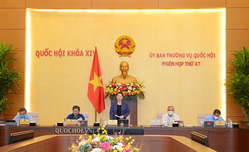 Chủ tịch Quốc hội Nguyễn Thị Kim Ngân chủ trì phiên họp sáng nay. (Ảnh: Cổng Thông tin điện tử Quốc hội)