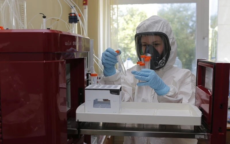 Phòng nghiên cứu vaccine ngừa virus corona thuộc Trung tâm Nghiên cứu quốc gia về dịch tễ học và vi sinh vật Nikolai Gamaleya tại Moscow. (Ảnh: RDIF)