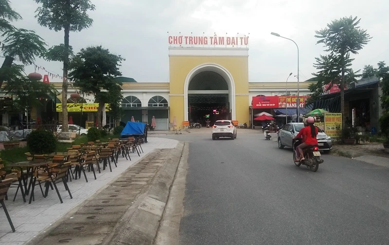  Thu hút đầu tư xây dựng chợ trung tâm huyện Đại Từ khang trang. 