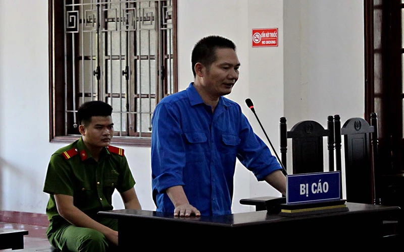 Bị cáo Đồng Văn Tuýnh tại phiên tòa.