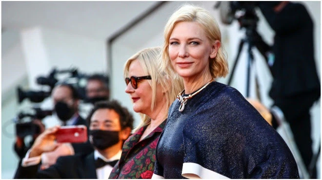 Trưởng Ban giám khảo Cate Blanchett tại buổi khai mạc. Ảnh: Variety.