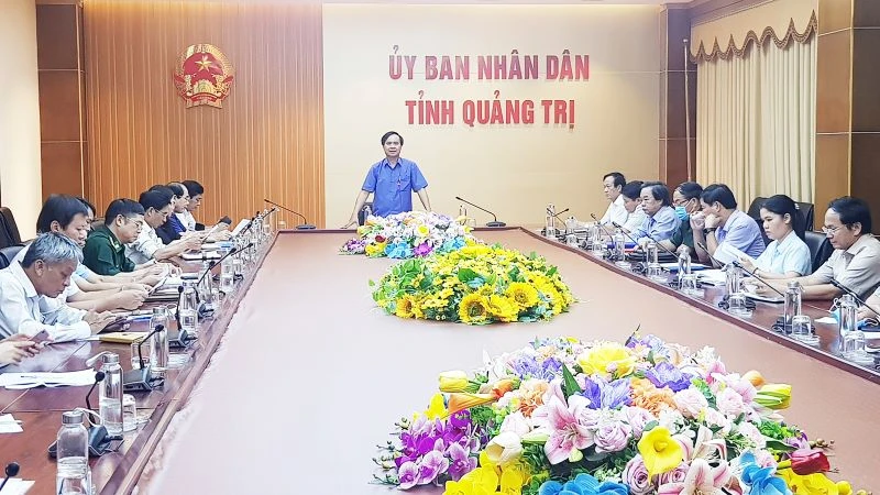 Chủ tịch UBND tỉnh Quảng Trị Võ Văn Hưng phát biểu kết luận cuộc họp Ban chỉ đạo chiều 9-9