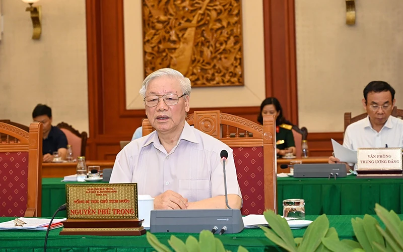 Tổng Bí thư, Chủ tịch nước Nguyễn Phú Trọng chủ trì buổi làm việc.