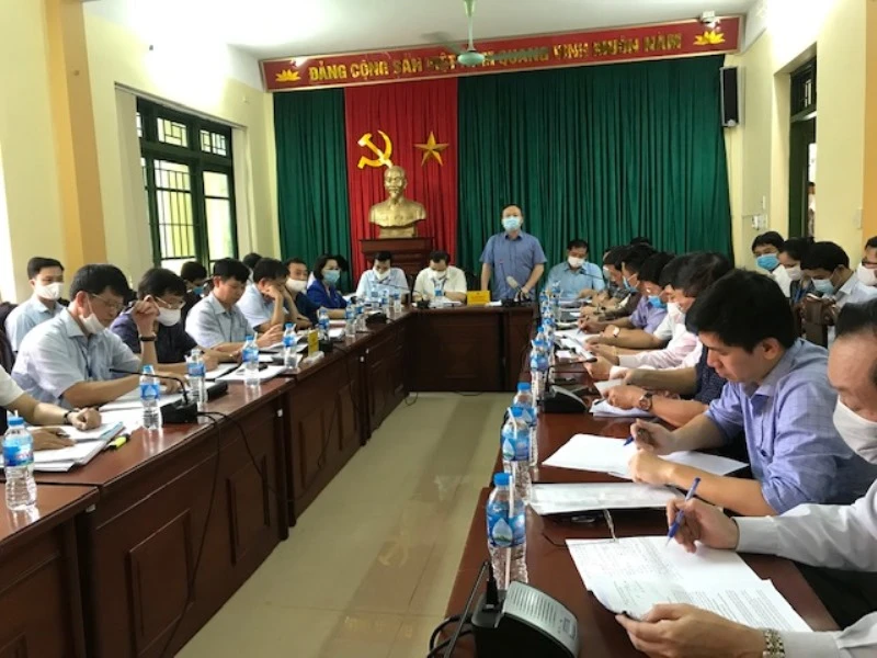 Bí thư Tỉnh ủy Hưng Yên tiếp công dân ba xã trong vùng dự án Khu đô thị thương mại - du lịch Văn Giang, tỉnh Hưng Yên.