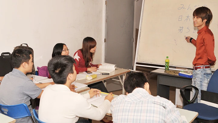Một lớp học giáo dục định hướng cho lao động trước khi đi làm việc tại Nhật Bản.