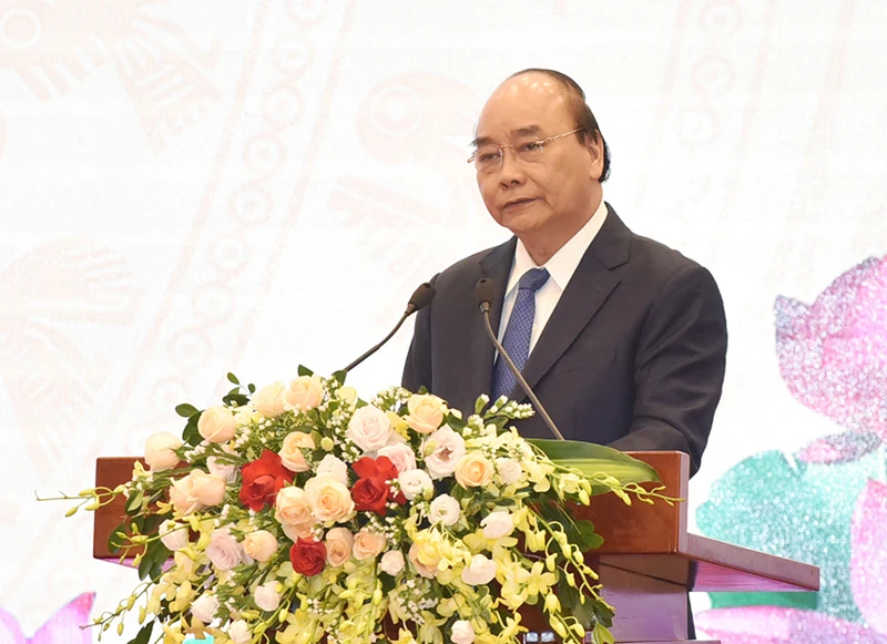 Thủ tướng Nguyễn Xuân Phúc phát biểu tại đại hội. Ảnh: TRẦN HẢI