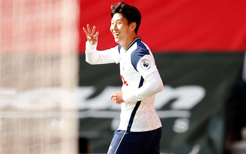 Son Heung-Min rực sáng, ghi bốn bàn thắng cho Tottenham.