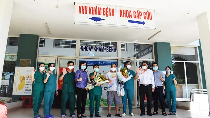 Bệnh nhân cuối cùng nhiễm Covid-19 tại Đà Nẵng xuất viện sáng 23-9.