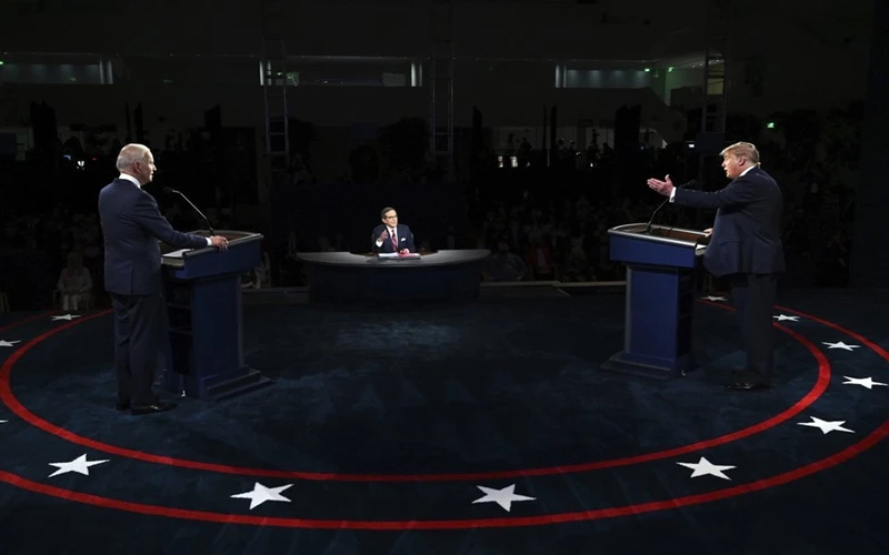 Cuộc tranh luận trực tiếp đầu tiên diễn ra tại TP Cleveland, bang Ohio, tối 29-9 (giờ ET). (Ảnh: AP)