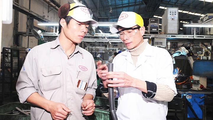 Doanh nghiệp của Việt Nam có nhiều cơ hội tiếp cận và tham gia chuỗi cung ứng toàn cầu. Ảnh: HẢI NAM