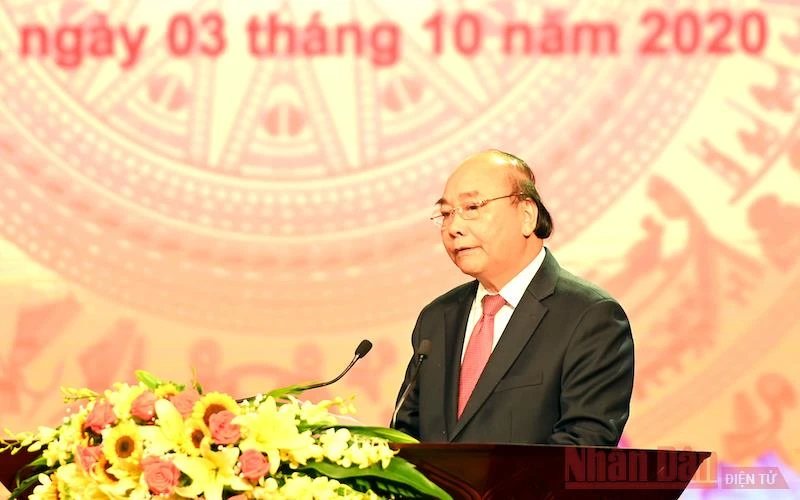 Thủ tướng Nguyễn Xuân Phúc phát biểu chỉ đạo tại đại hội. (Ảnh: DUY LINH)