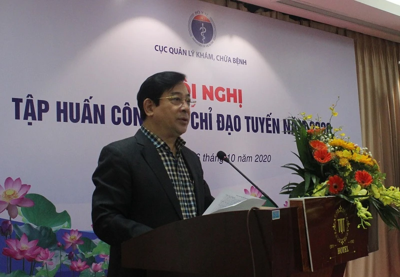 PGS, TS Lương Ngọc Khuê, Cục trưởng Cục Quản lý Khám, chữa bệnh phát biểu tại hội nghị. 