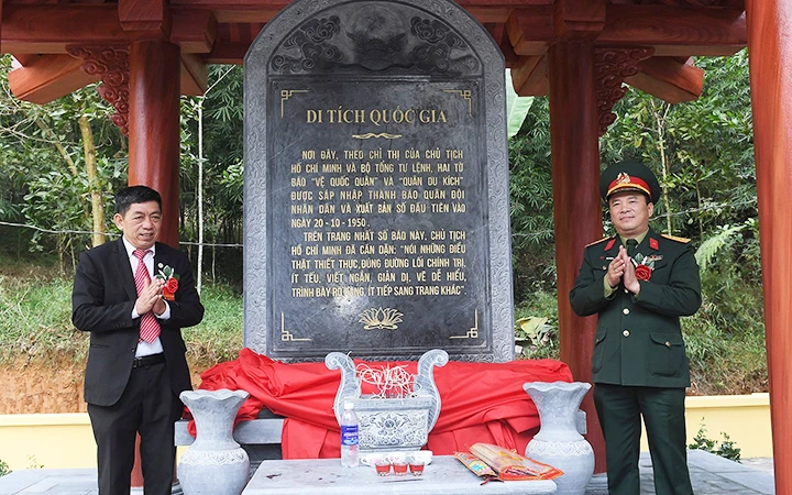 Lễ khánh thành bia Di tích quốc gia Báo QĐND tại thôn Khau Diều, xã Định Biên, huyện Định Hóa (Thái Nguyên) tháng 1-2020.