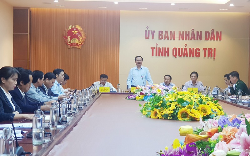 Phó Bí thư Tỉnh ủy, Chủ tịch UBND tỉnh Quảng Trị Võ Văn Hưng phát biểu kết luận cuộc họp.