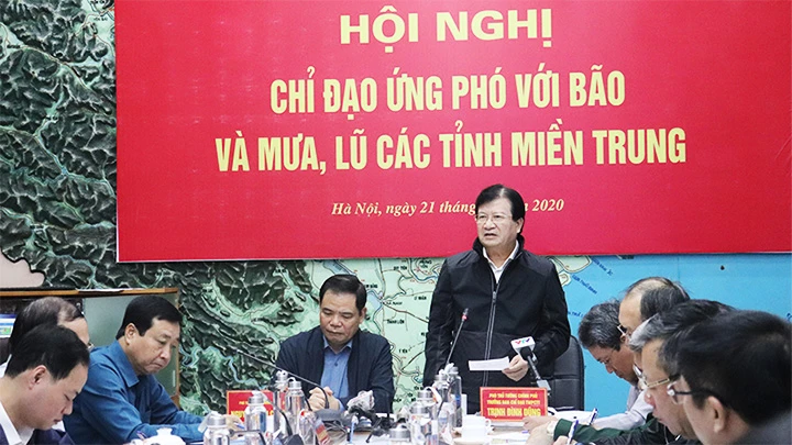 Phó Thủ tướng Chính phủ Trịnh Đình Dũng phát biểu chỉ đạo. Nguồn: nhandan.com.vn