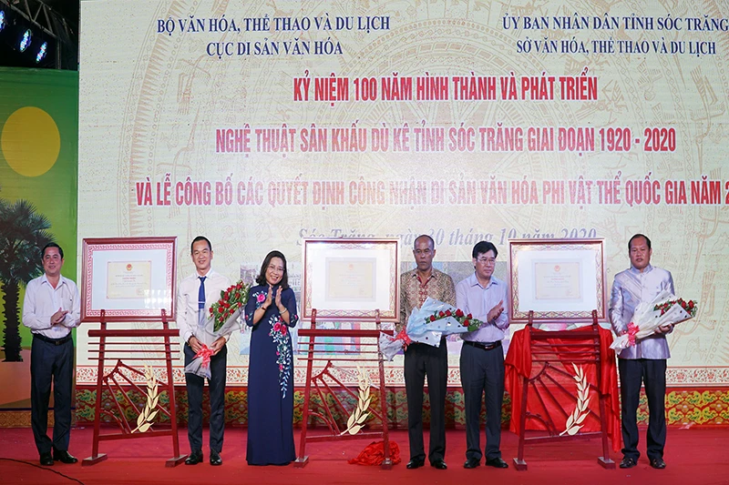Công bố các quyết định của Bộ trưởng VH-TT-DL công nhận các di sản phi vật thể của tỉnh Sóc Trăng.