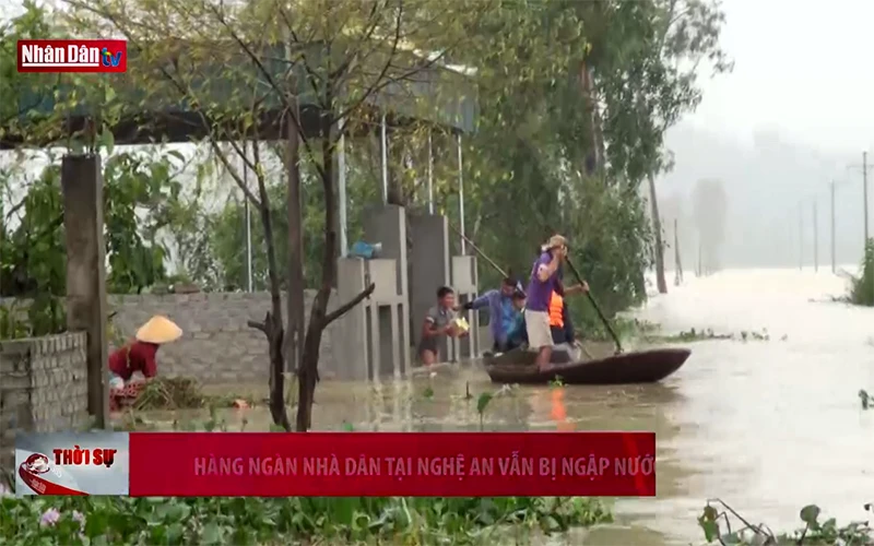 Hàng ngàn nhà dân tại Nghệ An vẫn dân bị ngập nước