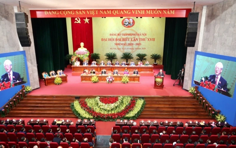 Lễ khai mạc Đại hội đại biểu Đảng bộ thành phố Hà Nội lần thứ 17, nhiệm kỳ 2020 - 2025 ngày 12-10. Ảnh: DUY LINH.