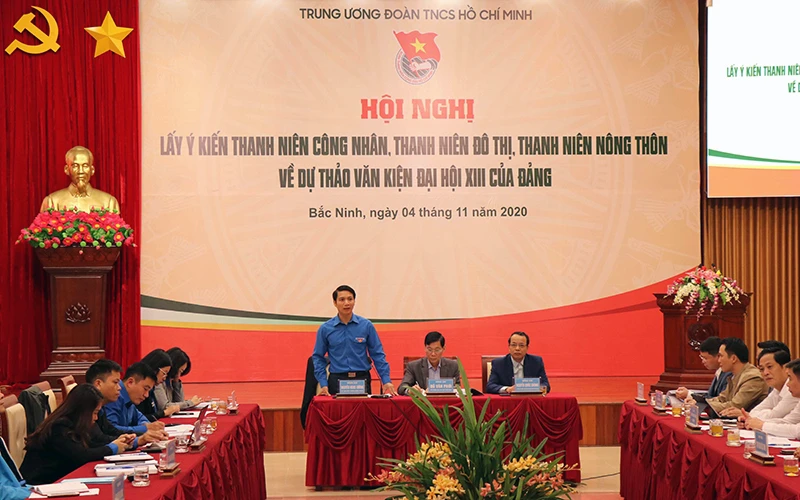 Sáng 4-11-2020, Trung ương Ðoàn Thanh niên Cộng sản Hồ Chí Minh tổ chức Hội nghị lấy ý kiến về dự thảo văn kiện Ðại hội lần thứ XIII của Ðảng. Ảnh: Thái Hùng (TTXVN) 