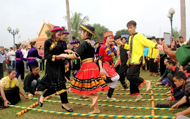 Một tiết mục tại Tuần lễ “Đại đoàn kết các dân tộc - di sản văn hóa Việt Nam” năm 2019.
