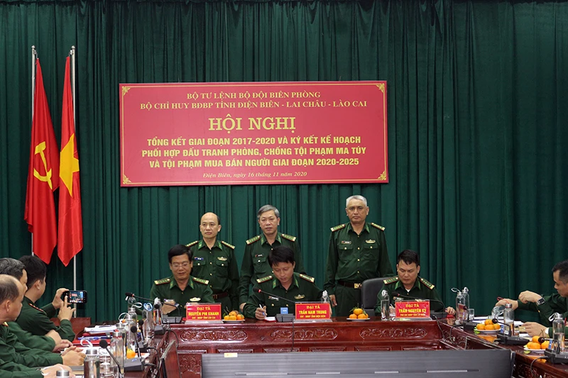 Lực lượng BĐBP ba tỉnh Điện Biên, Lai Châu, Lào Cai ký kết kế hoạch phối hợp đấu tranh phòng, chống tội phạm ma túy, tội phạm mua bán người. 